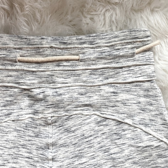 Free People Movement Wild Side High-rise 7/8 Solid Flare Leggings - Picture 14 of 14